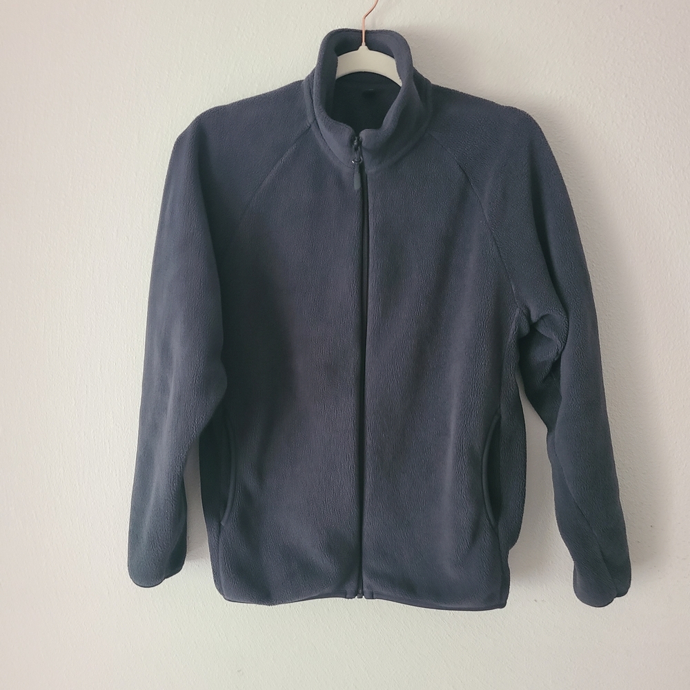 Uniqlo Charcoal Fleece Jacket